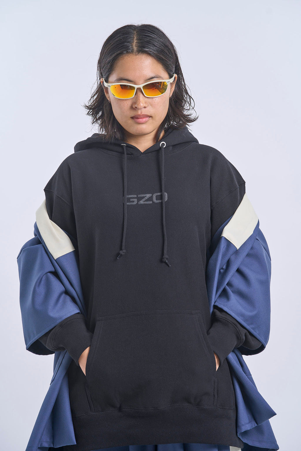 SWEAT À CAPUCHE CLASSIQUE GZO