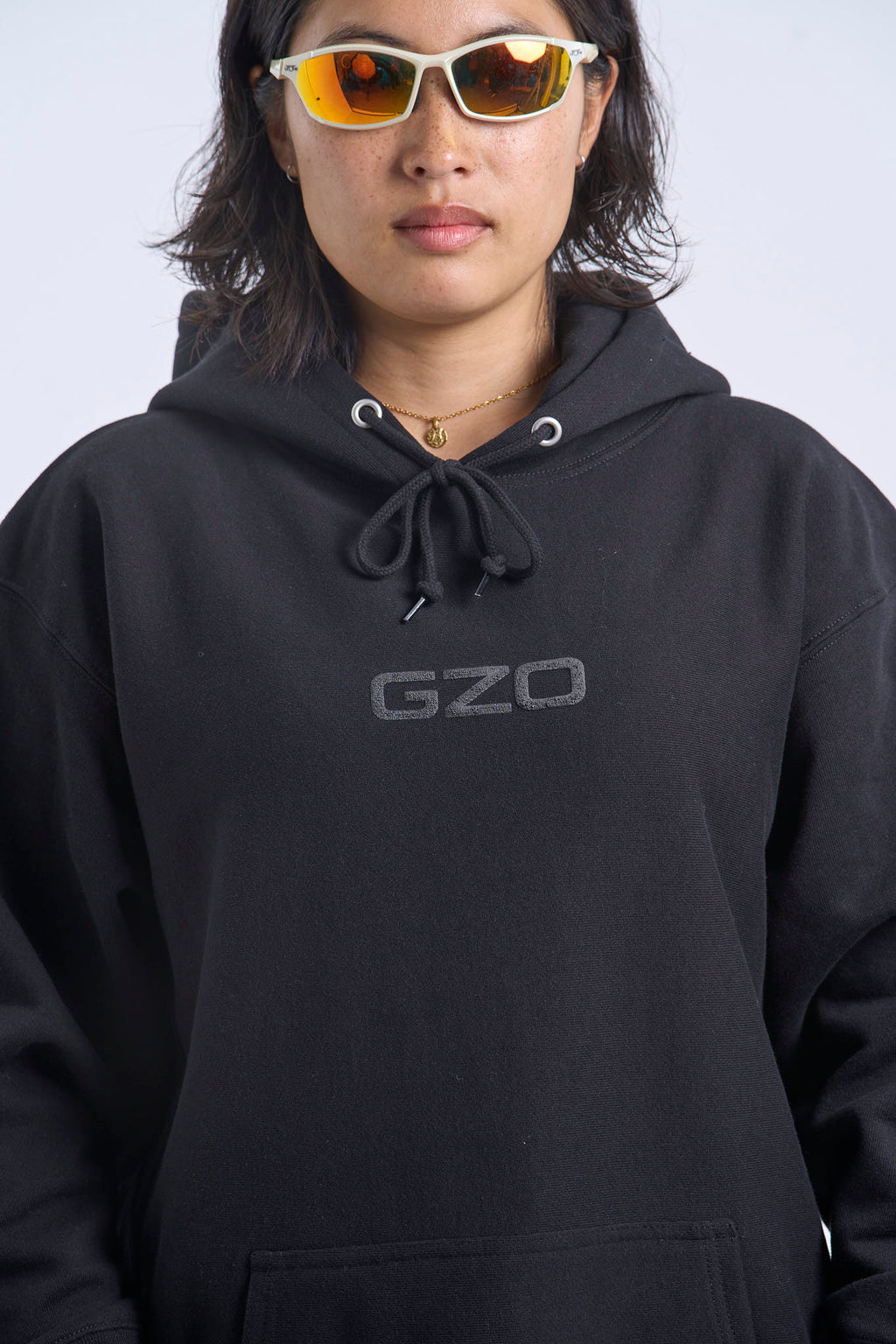 SWEAT À CAPUCHE CLASSIQUE GZO