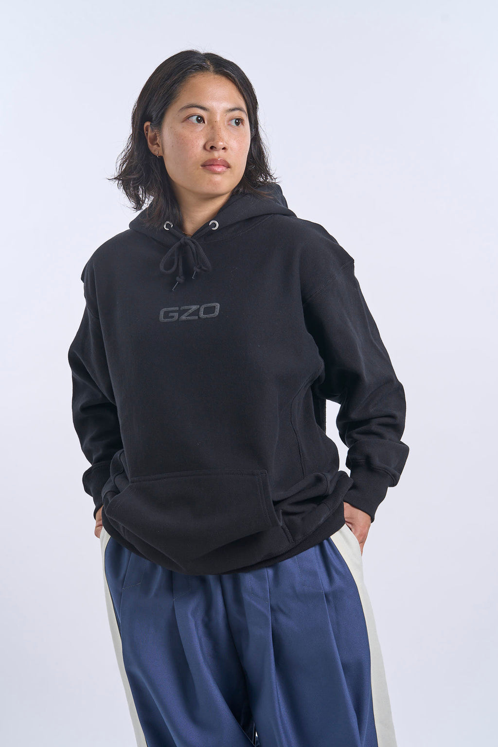 SWEAT À CAPUCHE CLASSIQUE GZO