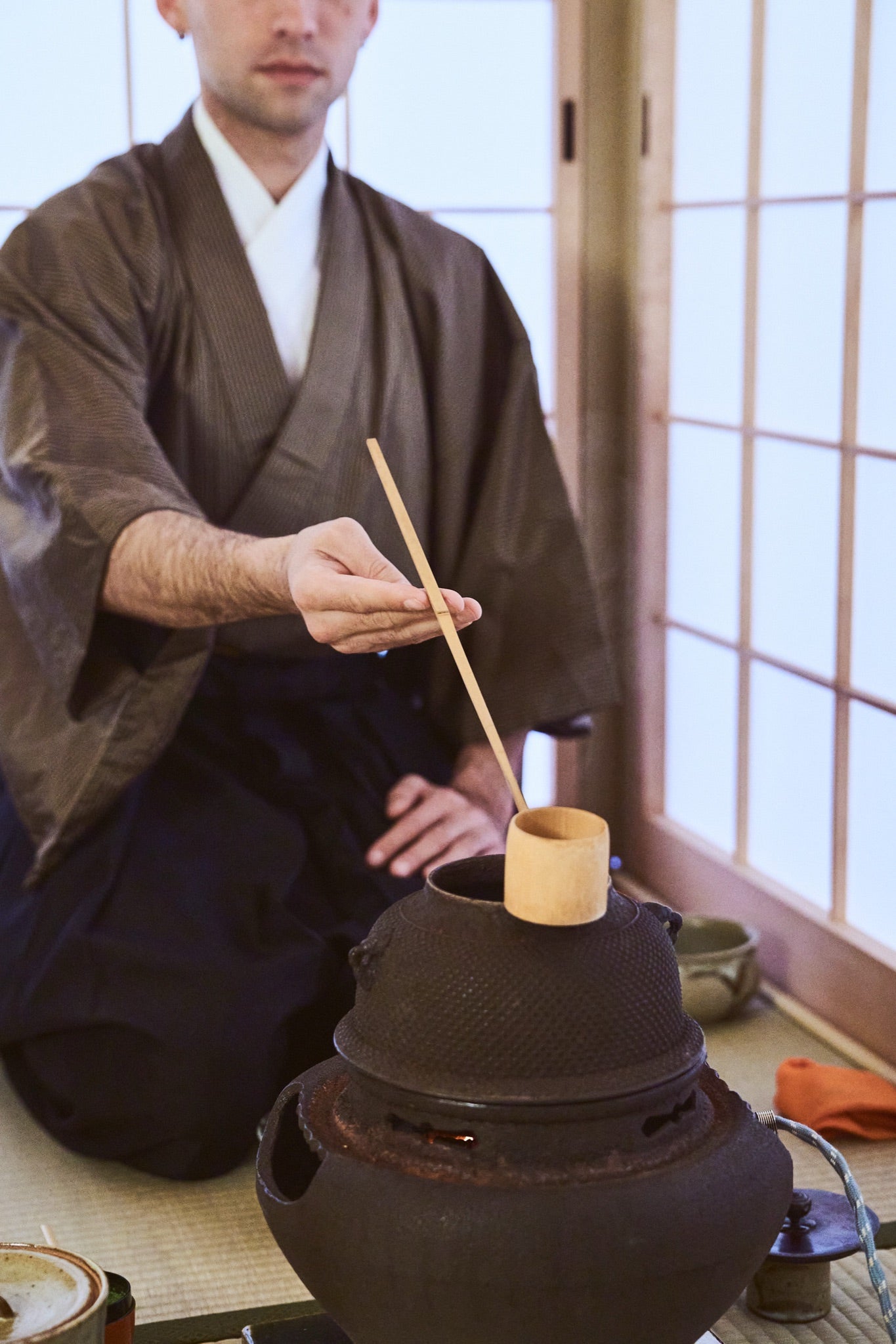 Samurai Tea Ceremony — ladling water by the shoji screen