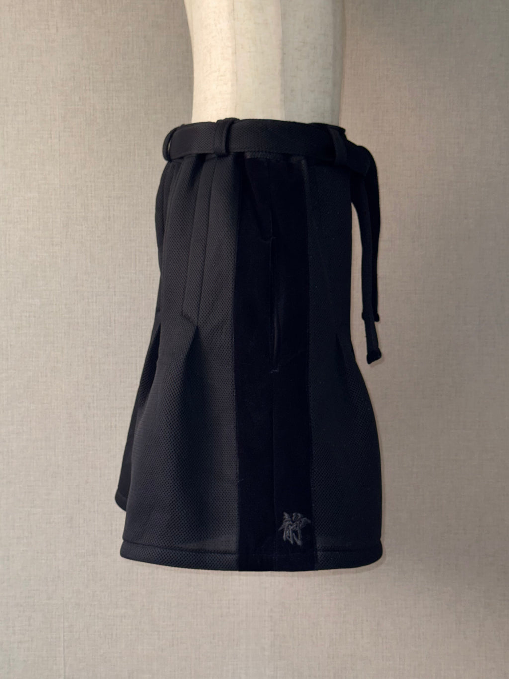 Shorts Hakama Stillness